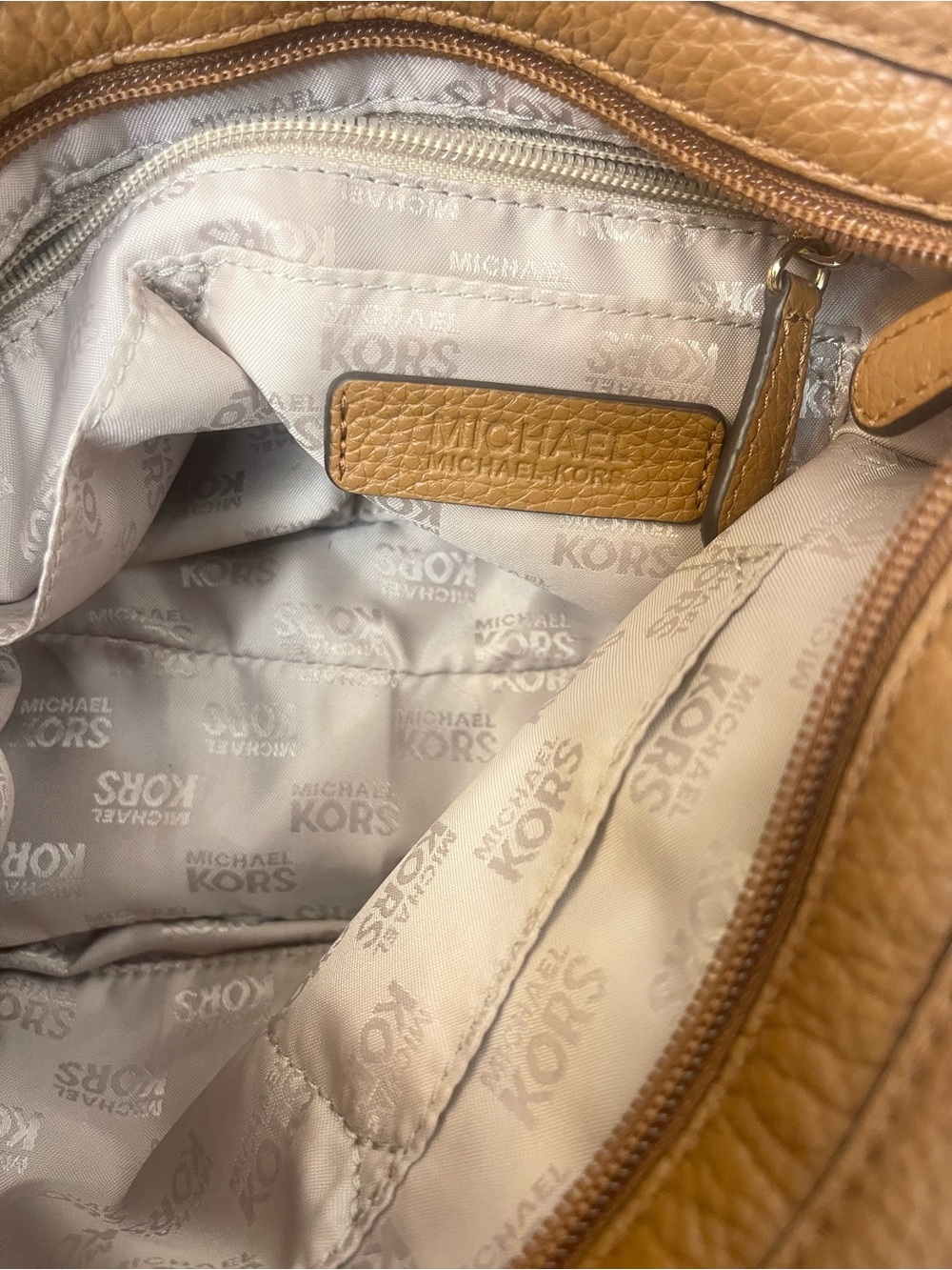 Michael Kors Crosby Pebbled Leather Medium Messenger Bag - Picture 10 of 15